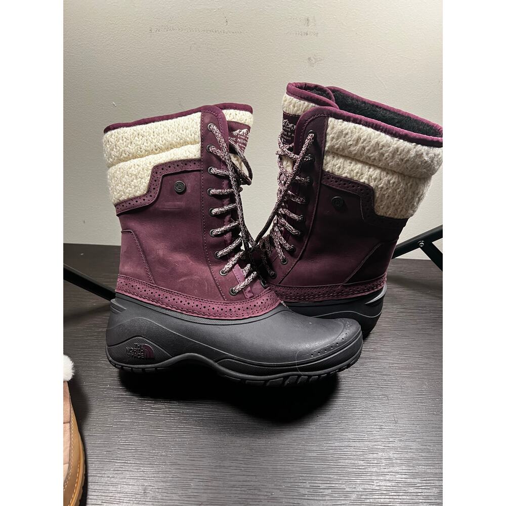 The North Face Snow Boots. Size 8